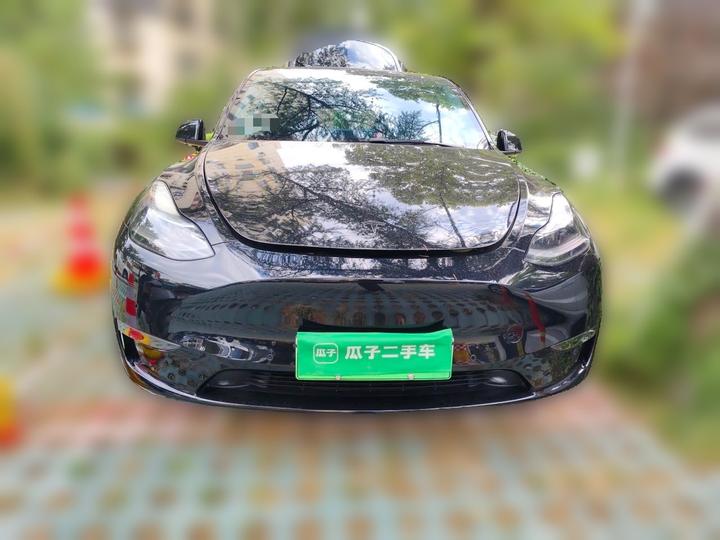 Model Y 2021 Standard Range RWD photo 2