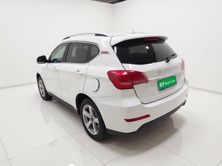 H2 2018 Red Label 1.5T MT RWD photo 4