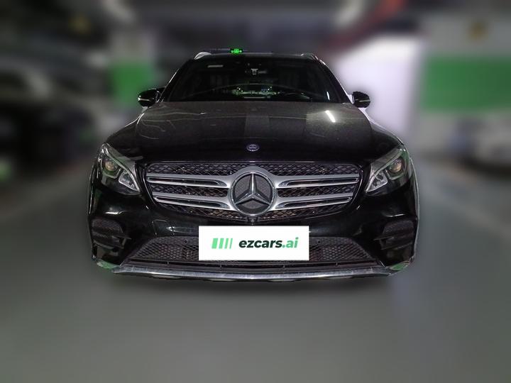 GLC 2017 GLC 260 4MATIC Luxury photo 2