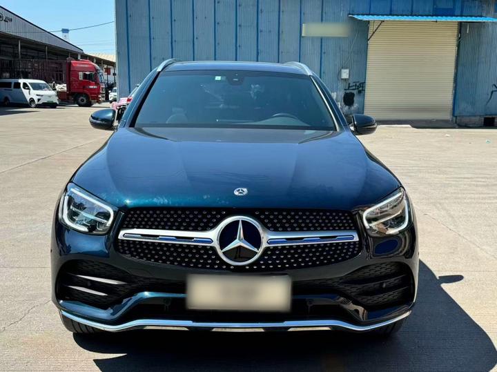 GLC 2022 Facelift GLC 260 L 4MATIC Luxury photo 2