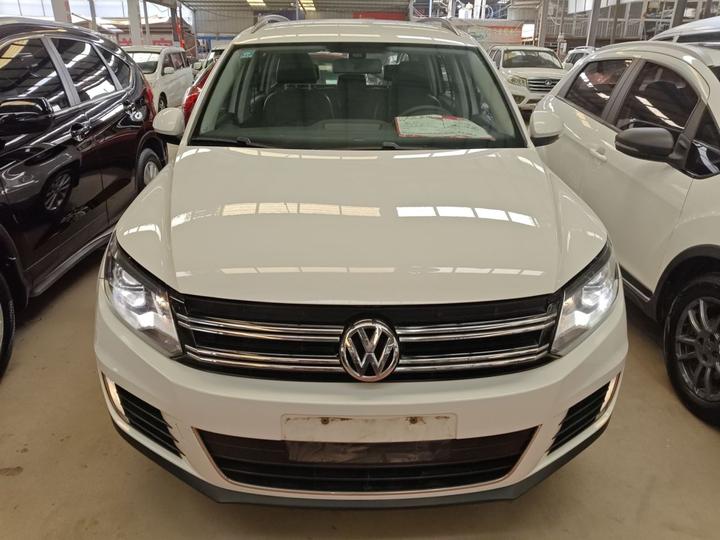 Tiguan 2015 1.8TSI AT RWD Comfort photo 2