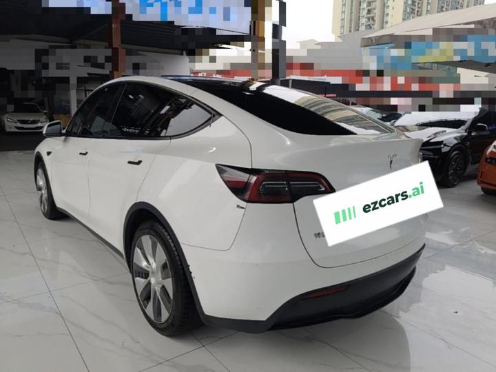 Model Y 2022 RWD photo 4