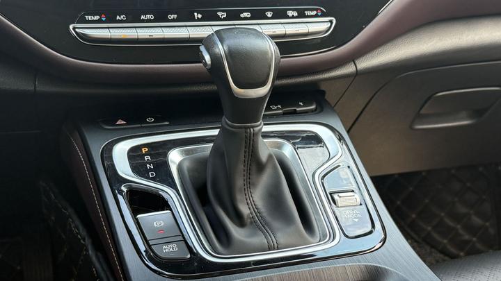 GAC Trumpchi M6 2021 PRO 270T AT Luxury photo 8