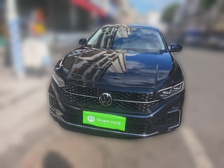 Passat 2022 330TSI Premium photo 2