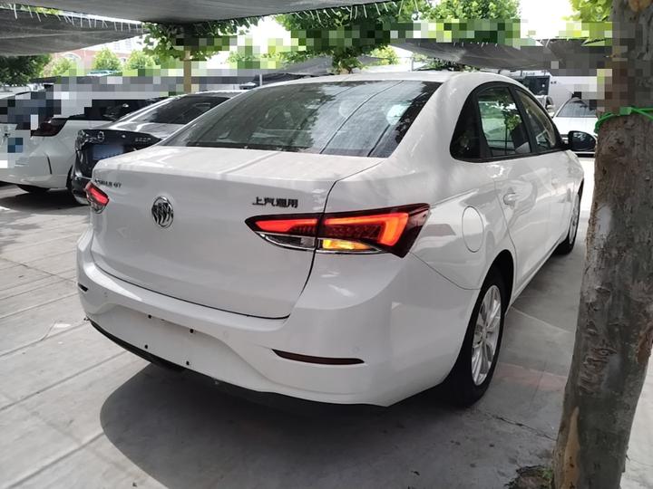 Excelle 2021 Facelift Classic 1.5L AT Elite photo 4