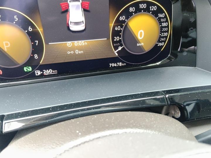 Viloran 2022 380TSI Premium photo 2