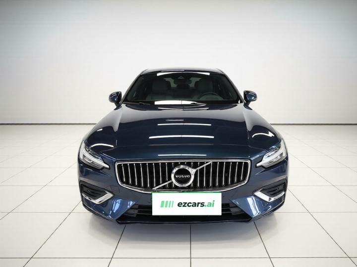 S60 2021 T4 Luxury photo 2
