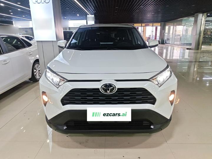 RAV4 2020 2.0L CVT RWD photo 2