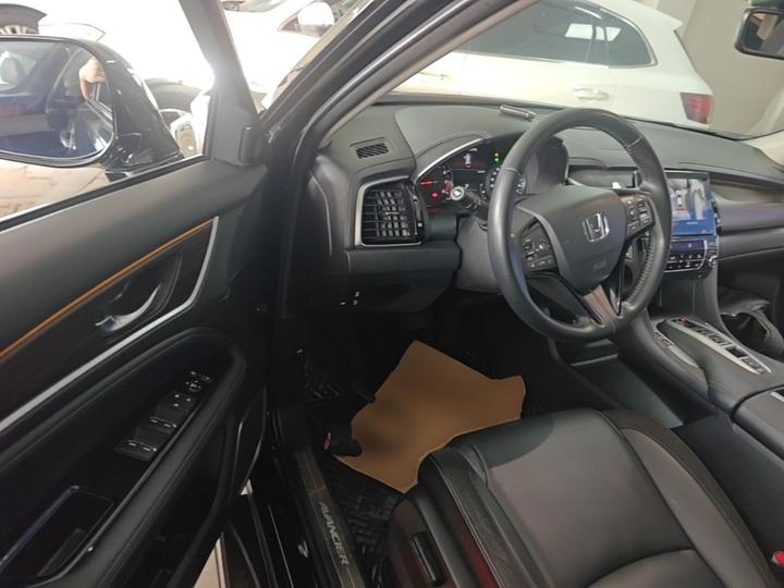 Avancier 2017 370TURBO AWD Exclusive photo 4