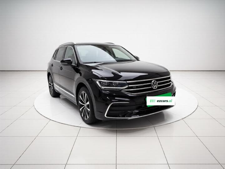 Tiguan L 2022 330TSI AT RWD R-Line photo 3