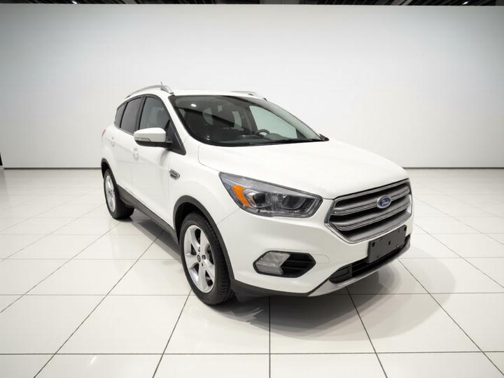 Kuga 2018 EcoBoost 180 RWD photo 3