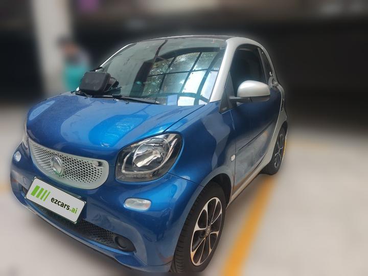 fortwo 2015 1.0L 52 Coupe