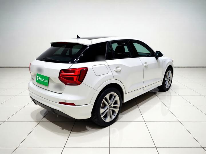 Q2L 2018 35 TFSI Luxury China V photo 6