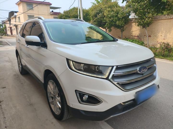 Edge 2017 EcoBoost 245 AWD Flagship 7-Seater photo 3