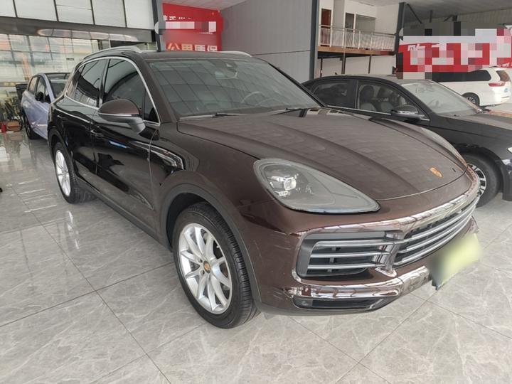 2018 Cayenne 3.0T photo 3