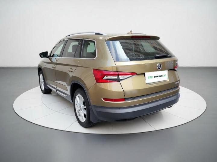 Kodiaq 2017 TSI330 5-Seater RWD Luxury photo 4
