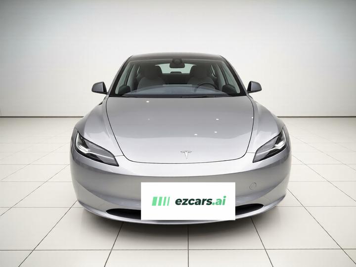 Model 3 2023 RWD photo 2