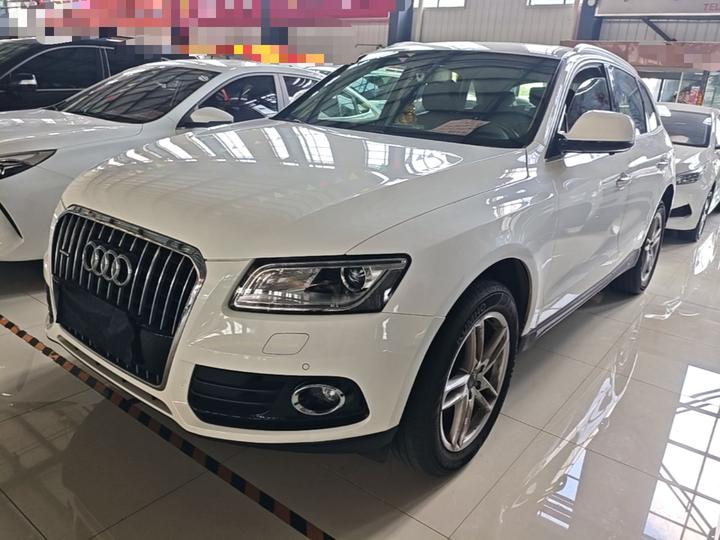 Q5 2017 40 TFSI Tech
