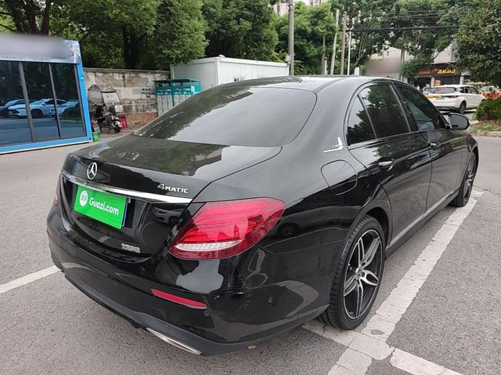 E-Class 2017 E 200 Sport 4MATIC photo 4