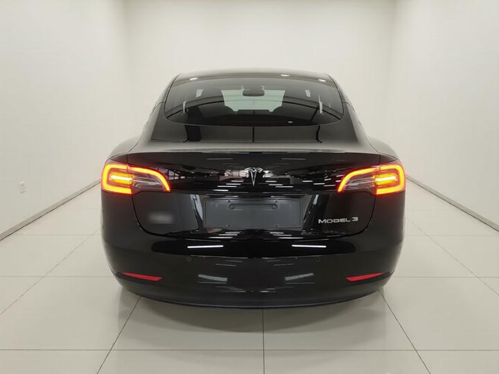 Model 3 2022 RWD photo 5