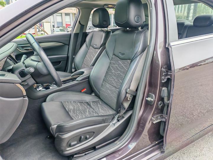 ATS-L 2017 28T Tech photo 7