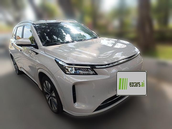 Bluelectric E5 PLUS 2026 230km Extended Range Ultra 7-Seater photo 3