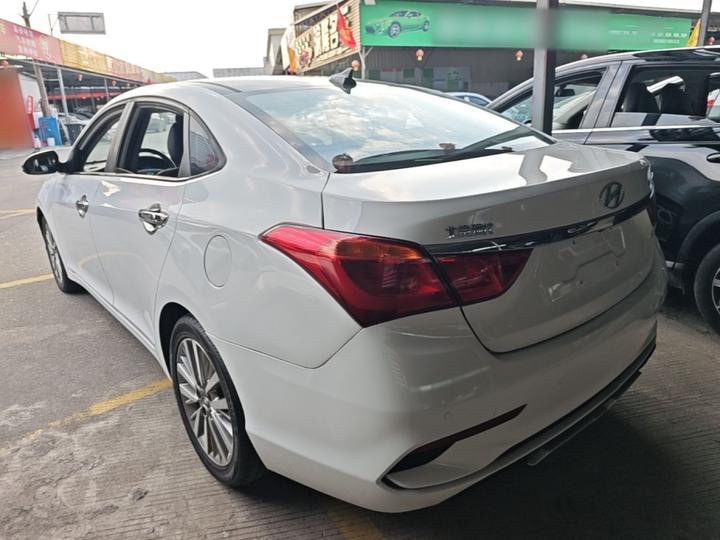 Mistra 2017 1.6T AT Smart GLS China V photo 4