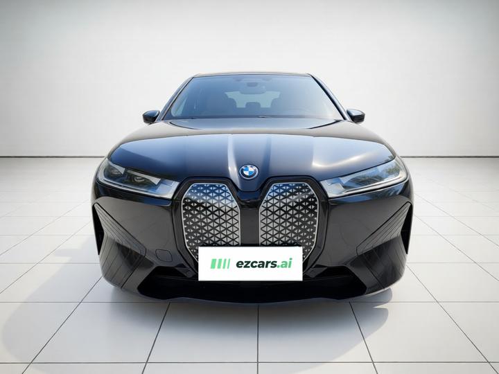 iX 2022 xDrive40 photo 2