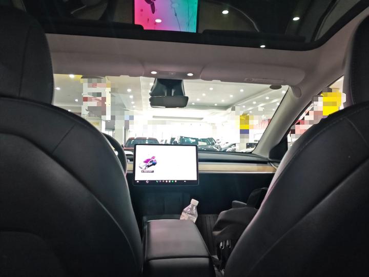 Model Y 2021 Standard Range RWD photo 7