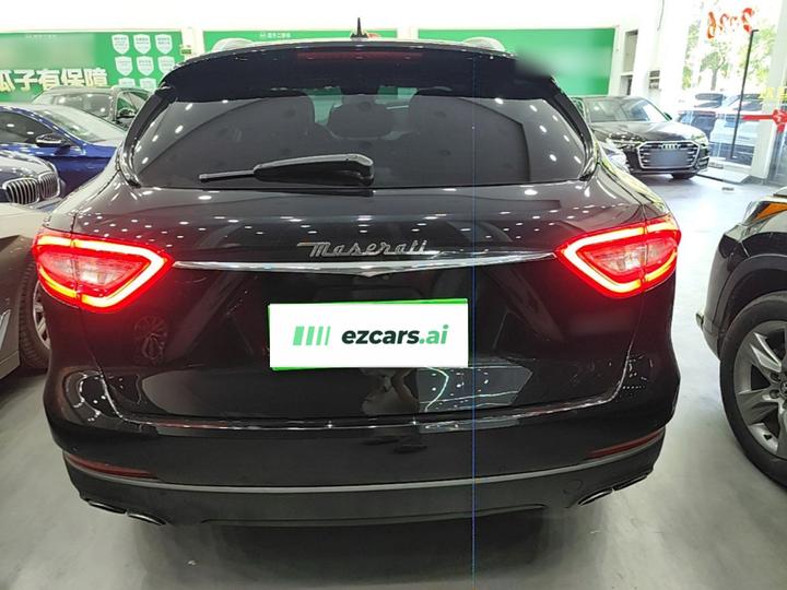 Levante 2016 3.0T Standard photo 5