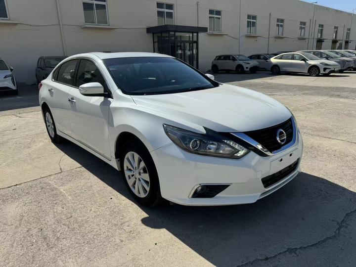 Teana 2016 2.0L XL Comfort photo 3