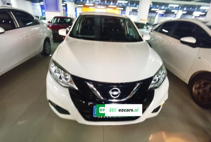 Tiida 2016 1.6L CVT photo 2
