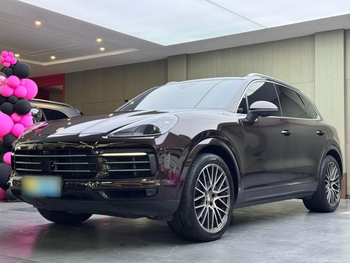 2022 Cayenne 3.0T Platinum
