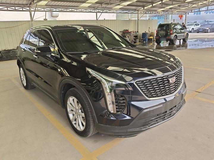 XT4 2021 28T RWD Tech photo 3