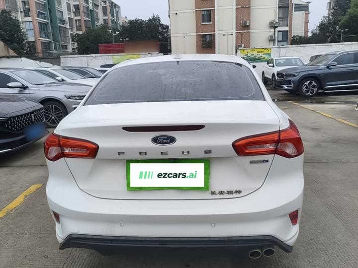 Focus 2020 Sedan EcoBoost 180 AT photo 5