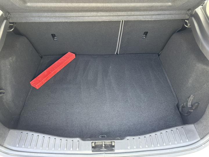 Focus 2012 Hatchback 1.6L AT photo 8