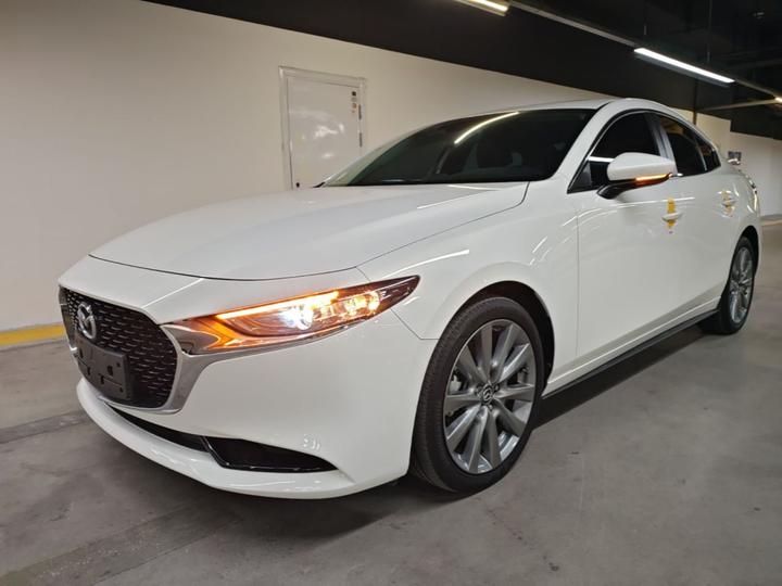 3 Axela 2023 2.0L AT