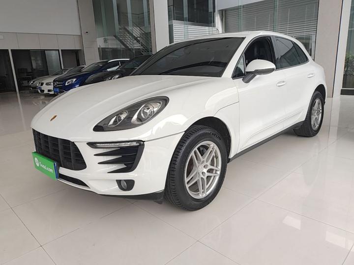 2017 Macan 2.0T