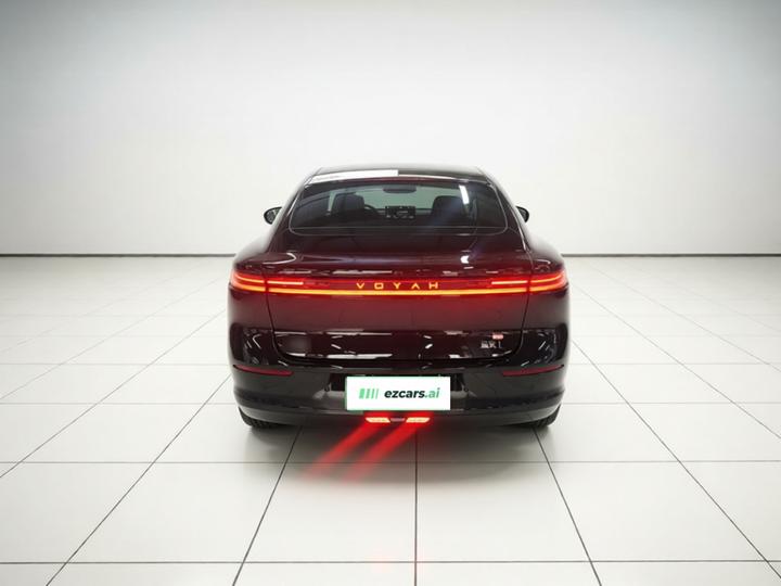 Voyah Passion L 2026 AWD Ultra photo 3