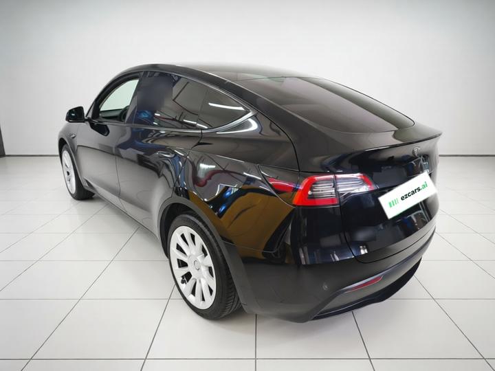 Model Y 2022 Facelift RWD photo 4