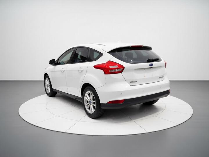 Focus 2017 Hatchback 1.6L AT Fashion photo 4