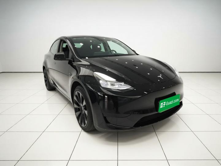 Model Y 2022 Facelift RWD photo 3
