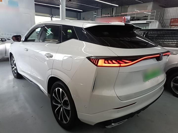 UNI-Z EV 2024 iDD 125km Excellence photo 4