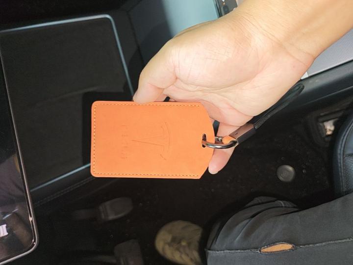 Model Y 2025 RWD photo 8