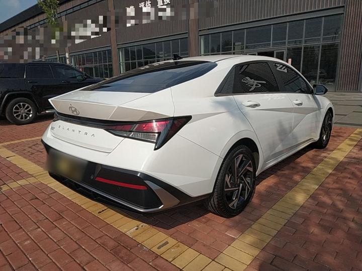 Elantra 2023 1.5L CVT GLX Elite photo 6