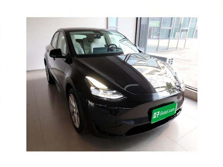 Model Y 2022 Facelift RWD photo 3