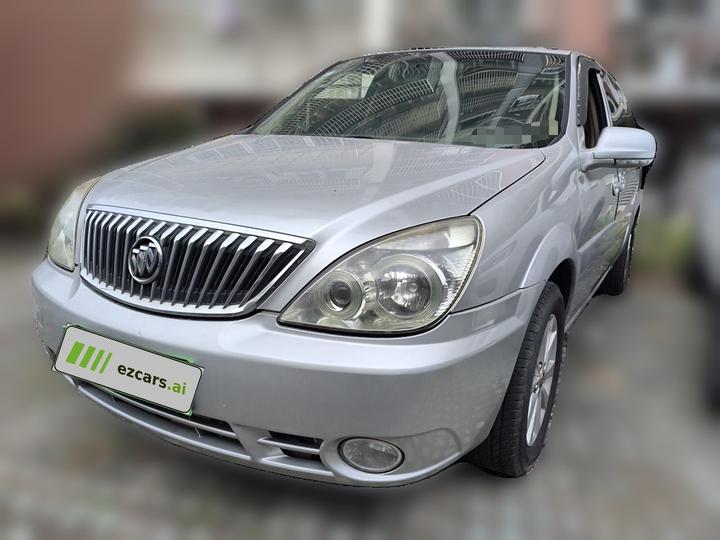 GL8 2013 2.4L Executive