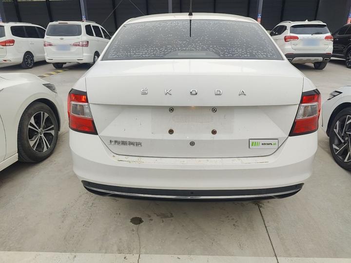 Rapid 2019 1.5L AT Comfort China VI photo 5