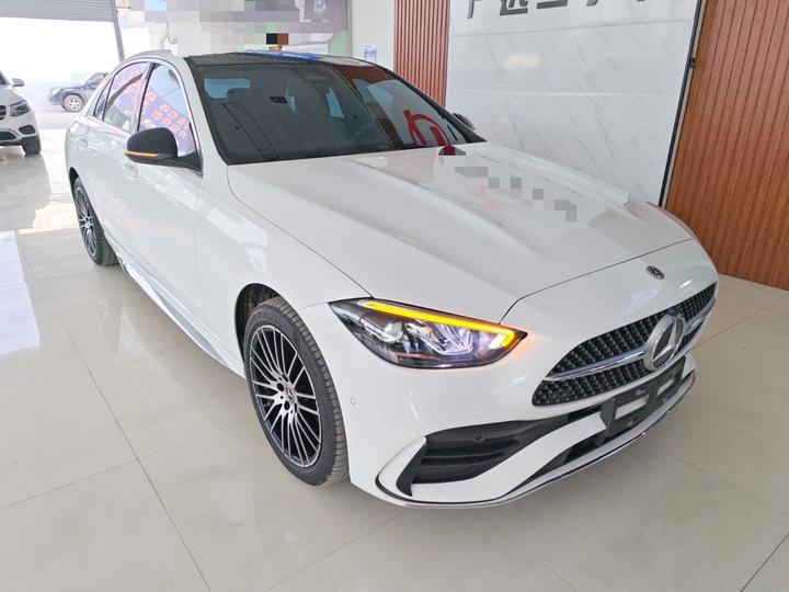 C-Class 2023 Facelift C 260 L Sport photo 3