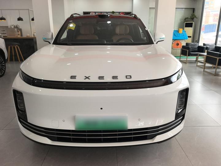 EX7 2026 EREV RWD Max photo 2